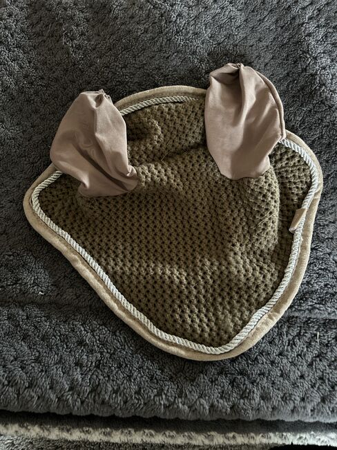 Mini Shetty Fliegenmützen, Fliegenmützen , Lena Pittermann , Fliegenschutz, Wirsberg , Abbildung 7