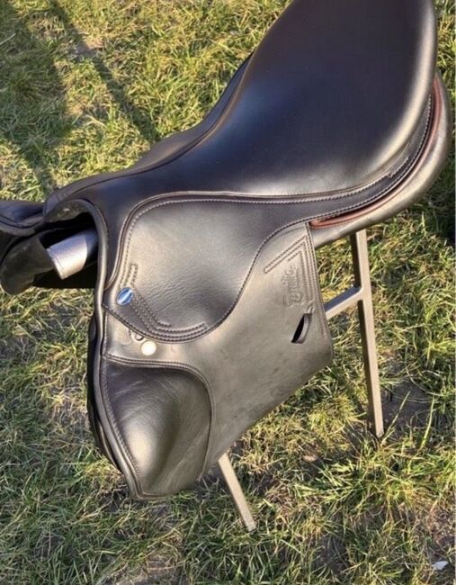 Neuwertiger Prestige/ Euroriding Springsattel Emilio, Prestige/ Euroriding , Privat , Jumping Saddle, Maxdorf , Image 3