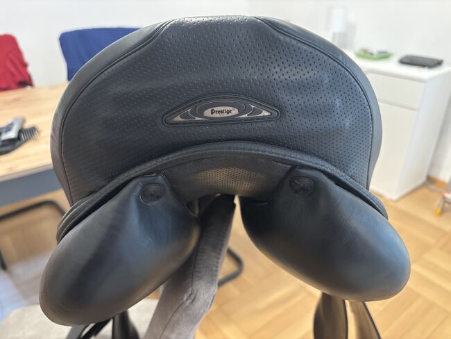 Neuwertiger Prestige x Doge Dressursattel, Prestige X-Doge, Luisa Sauer, Dressage Saddle, Weilheim an der Teck, Image 3