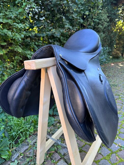Moll Springsattel, Moll Pegasus, Renate Mehlhorn, Jumping Saddle, Uhingen, Image 2