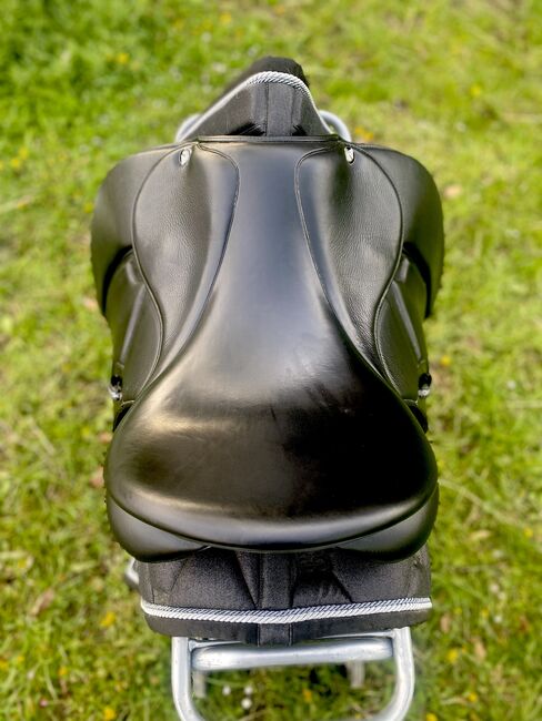 🍀Morgenroth Classic Sattel 17,5“ -  1 Jahr alt!🍀, Kriemhild Morgenroth Morgenroth Classic , Bettina , Dressage Saddle, München, Image 4