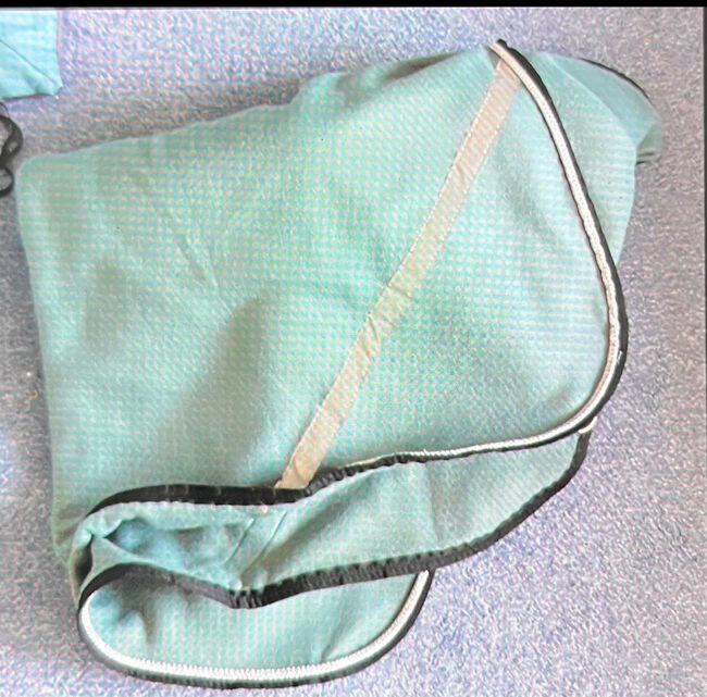 Nierenund ausreitdecke, Busse, Laura , Derki dla konia, Harsefeld