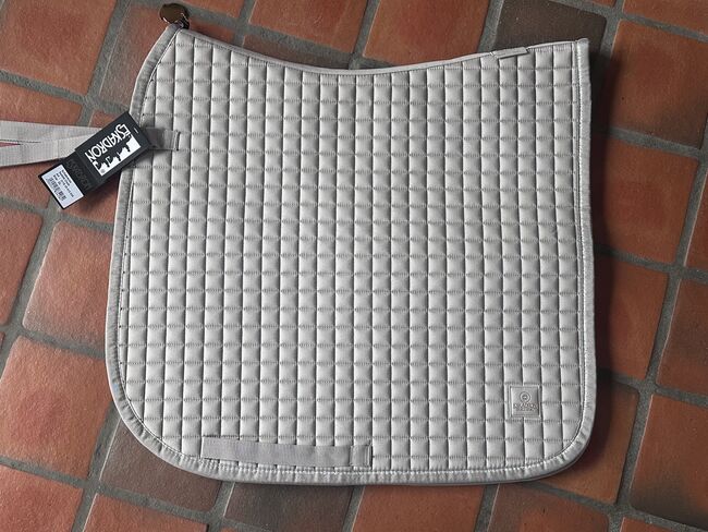 NEUE Eskadron Schabracke Dressur L, Eskadron, Alexandra, Schabracken, Küsnacht