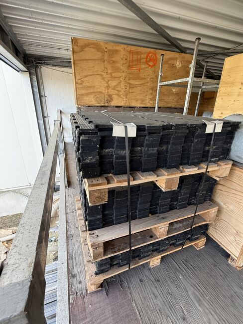 neuwertige Boxenmatten Belmondo Trend, Kraiburg Belmondo Trend, Rita Lengersdorf, Paddock-, Boxen- & Stallmatten, Heinsberg, Abbildung 2