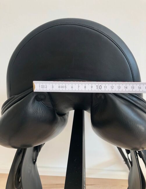 Neuwertiger Cobra Dressursattel 17,5', Cobra, Saskia Nowottny , Dressursattel, Poppenhausen , Abbildung 5