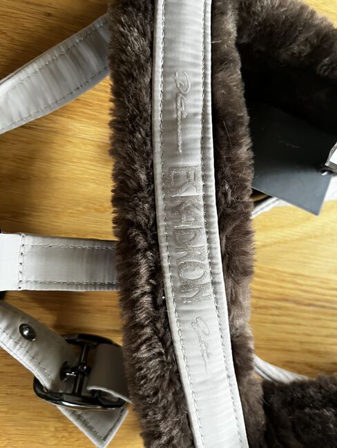 Neues Eskadron Halfter Fake fur WB Warmblut Silver braun inkl Strick, Eskadron, Katrin, Halters, Hainbuch, Image 3