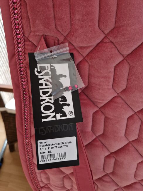 Neue Eskadron Velvet Crystal Rouge WB/ DR, Eskadron Velvet Rouge, Silke, Dressage Pads, Rieps, Image 3