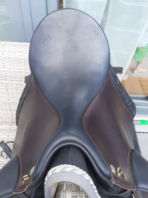 Neu Iberosattel Sommer Dressage Andaluz 17,5 Amazona Compact Comfort 32 Braun Schwarz Barock Juchten, Iberosattel  Dressage Andaluz , Sandra G. , Dressage Saddle, Gilching, Image 17