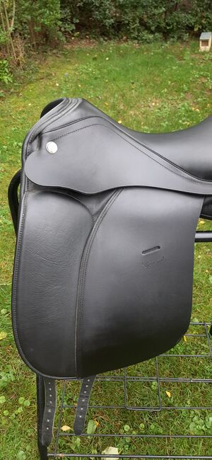 Niedersüß Crescendo, NEUWERTIG, 17,5", mittlere Kammerweite, Niedersüß  Crescendo, Karmen, Dressage Saddle, Neulengbach , Image 3