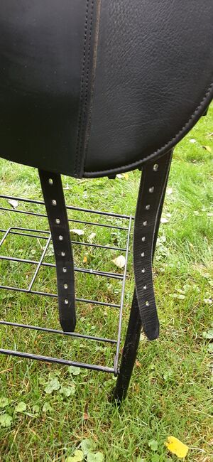 Niedersüß Crescendo, NEUWERTIG, 17,5", mittlere Kammerweite, Niedersüß  Crescendo, Karmen, Dressage Saddle, Neulengbach , Image 11