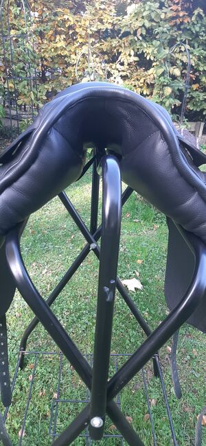 Niedersüß Crescendo, NEUWERTIG, 17,5", mittlere Kammerweite, Niedersüß  Crescendo, Karmen, Dressage Saddle, Ebreichsdorf , Image 12