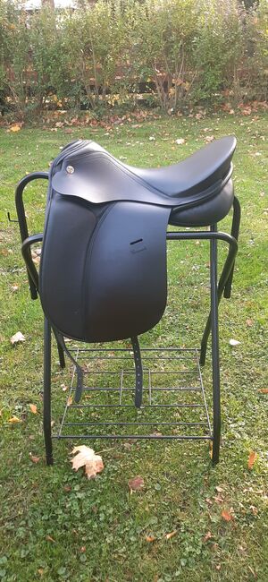 Niedersüß Crescendo, NEUWERTIG, 17,5", mittlere Kammerweite, Niedersüß  Crescendo, Karmen, Dressage Saddle, Neulengbach , Image 6