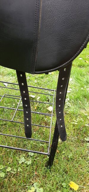 Niedersüß Crescendo, mit VARO Baum, 17,5", mittlere Kammerweite, Niedersüß  Crescendo, Karmen, Dressage Saddle, Ebreichsdorf , Image 8