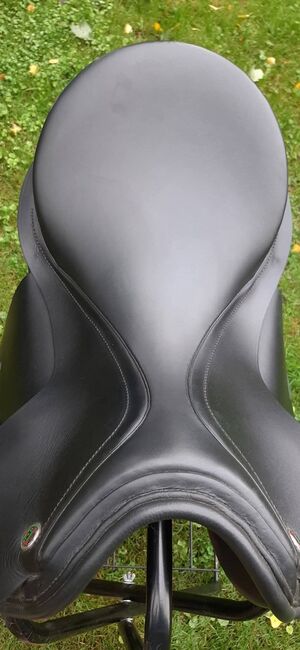 Niedersüß Crescendo, mit VARO Baum, 17,5", mittlere Kammerweite, Niedersüß  Crescendo, Karmen, Dressage Saddle, Ebreichsdorf , Image 7