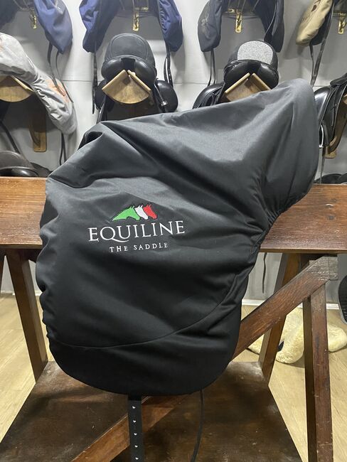 New! Equiline Dressage Saddle, Equiline DR Competition, Sarah I., Dressage Saddle, Hunsel, Image 2