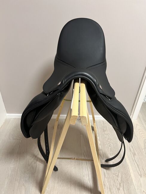 NEU / Kieffer Göteborg / Dressursattel / Größe 1 (17'') / schwarz, Kieffer Göteborg, Amelie, Dressage Saddle, Grünwald, Image 5