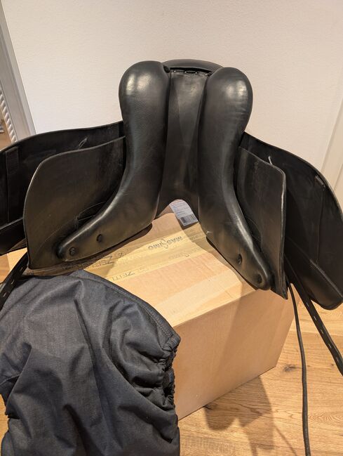 Neuer Massimo Dressur 2, 16,5 KW 38, Franz. Kissen, Massimo Zeitler  Dressur 2, Sabine Duwe , Dressage Saddle, Bad Wildungen, Image 4