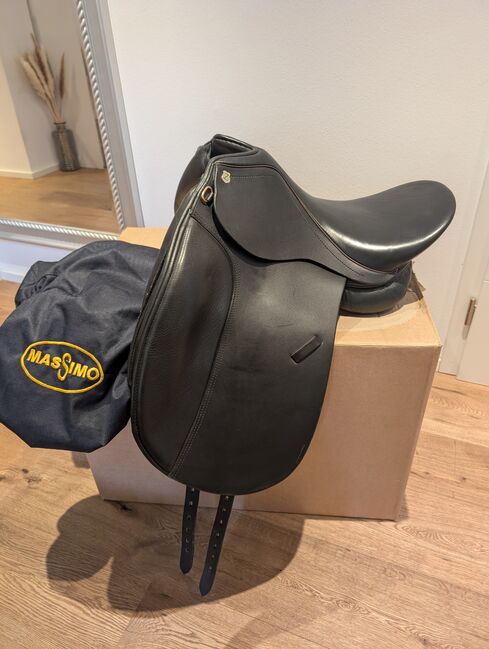 Neuer Massimo Dressur 2, 16,5 KW 38, Franz. Kissen, Massimo Zeitler  Dressur 2, Sabine Duwe , Dressage Saddle, Bad Wildungen, Image 6
