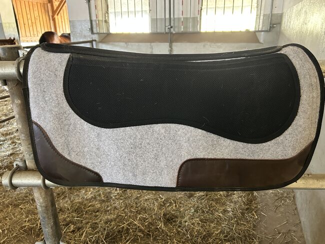 Neues Westernpad aus Wolle, Krämer, Sabrina , Western Pads, Oberleinberg