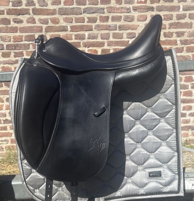 NEUWERTIG ‼️ Prestige X Helen Dressursattel 17/34 mit Klettpauschen, Prestige X-Helen, Sell_It_All, Siodła ujeżdżeniowe, Ahrweiler