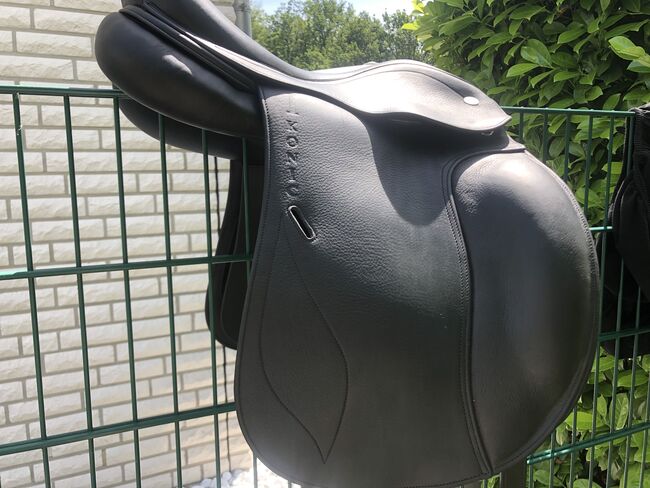 Neuer Dressursattel Iconic, Iconic  Pro Evolution DR dubliert 17,5, Jana Frenzel-Greif, Dressage Saddle, Essen, Image 3