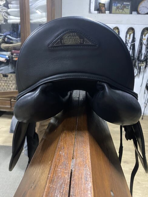 New! Equiline Dressage Saddle, Equiline DR Competition, Sarah I., Dressage Saddle, Hunsel, Image 4