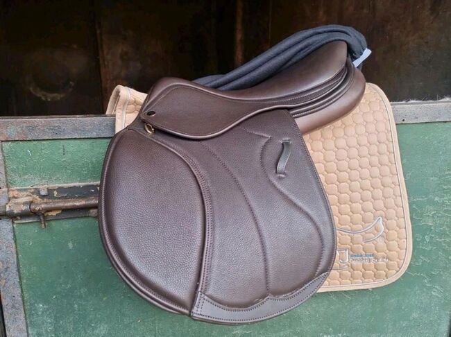 Neu! Springsattel 17 " Zoll Braun Harry Dabbs Italiano, Harry Dabbs Italiano , Anabel, Jumping Saddle, Haßloch