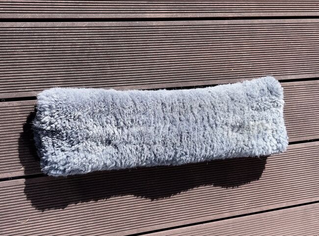 Sattelgurt-Schoner Lammfell, WB, Simone Claridge, Siodło akcesoria, Oberhaching