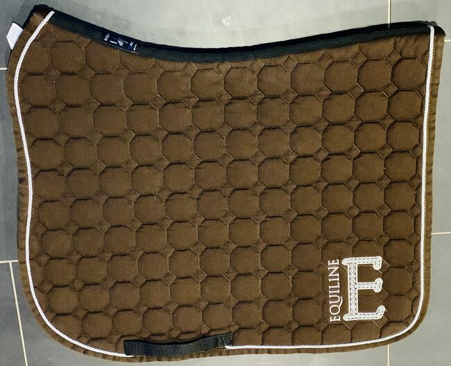 Dressurschabracke Octagon, Equiline , Dorothea Neueder, Dressage Pads, Forchtenberg