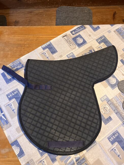 Verschiedene Satteldecken pro Stück 5 Euro, Stefanie , Dressage Pads, Blumberg , Image 2