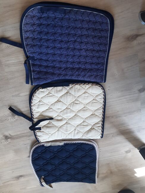 verschiedene schabracken, Karina , Dressage Pads, Gera