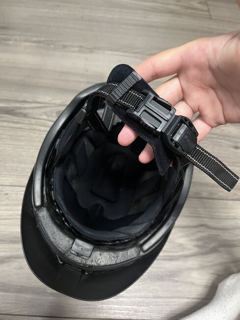 Reithelm Unfall, Felix Bühler , Anna, Riding Helmets, Tönisvorst, Image 5