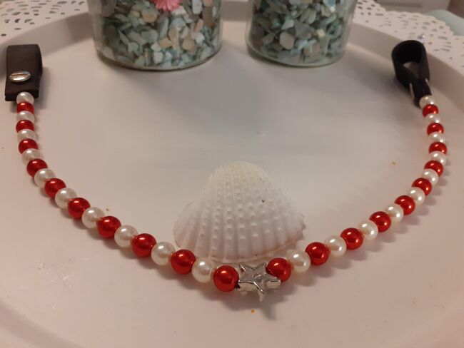Perlenstirnriemen zu verkaufen, Jacqueline Joel, Naczółki, Hamburg