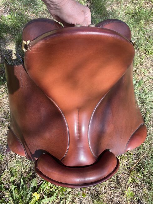 Original brauner Ibero Amazona Premium Line Sattel,32 er Kammer,18er Sitz,V-Gurt, Ibero Ibero Amazona Premium Line, Susanne von Gersdorff, Dressage Saddle, Hennigsdorf, Image 10