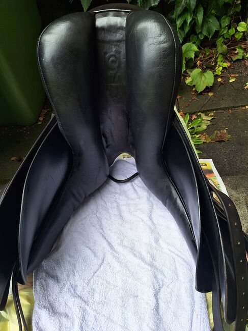 Otto Schuhmacher Dressursattel Profi Dynamic 2, Christel, Dressage Saddle, Marienheide , Image 2