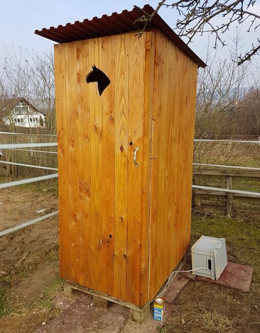 Offenstallplatz Offenstall mit Weiden und Reitplatz Selbstversorger Wallach, Anaêl Esmailnejadi Arjomand , Wolna stajnia, Eltville am Rhein, Image 12