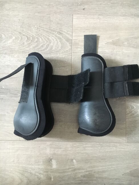 Gamaschen, Chantal Kraus, Tendon Boots, Krefeld