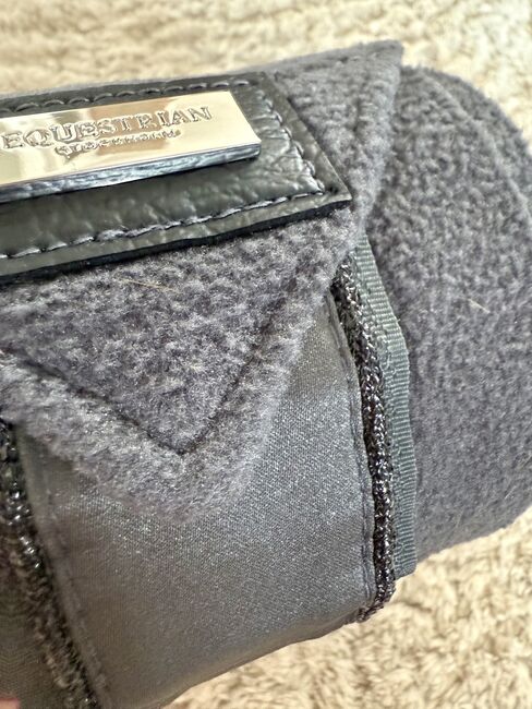 Equestrian Stockholm Set Silver Cloud Cob, Equestrian Stockholm  Silver Cloud, Lara Weber , Dressage Pads, Andernach, Image 6