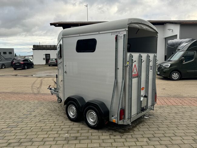 Pferdetransporter Pferdeanhänger Böckmann Portax Esprit 2,4t, Böckmann Portax Böckmann Portax Esprit 2,4t, Gerhard Strobel (Dickenherr Trucks und Trailers), Horse Trailers, Baden-Württemberg - Unterschneidheim, Image 9