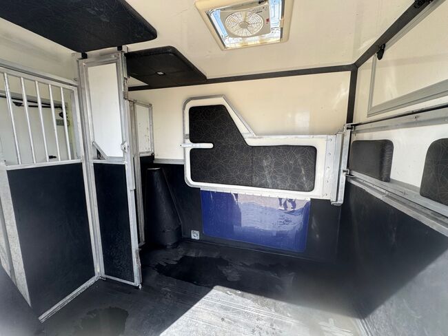 Pferdetransporter Renault 3,5t Hengstausstattung Viehtransporter, Renault Master Renault Master Hengst, Gerhard Strobel (Dickenherr Trucks und Trailers), Horse Trailers, Baden-Württemberg - Unterschneidheim, Image 12