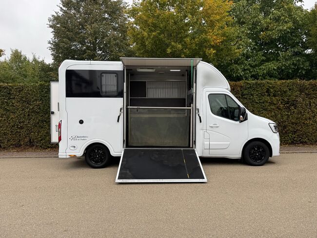Pferdetransporter Viehtransporter Tiertransporter Hengst Automatik 180PS Renault Selbstfahrer 3.5t, Renault Master Sodiak, Gerhard Strobel (Dickenherr Trucks und Trailers), Horse Trailers, Baden-Württemberg - Unterschneidheim, Image 9