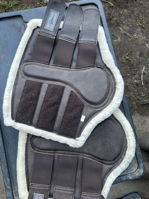 Fellgamaschen der Marke Covalliero, Covalliero, Anne Stock, Tendon Boots, Breitenbach 