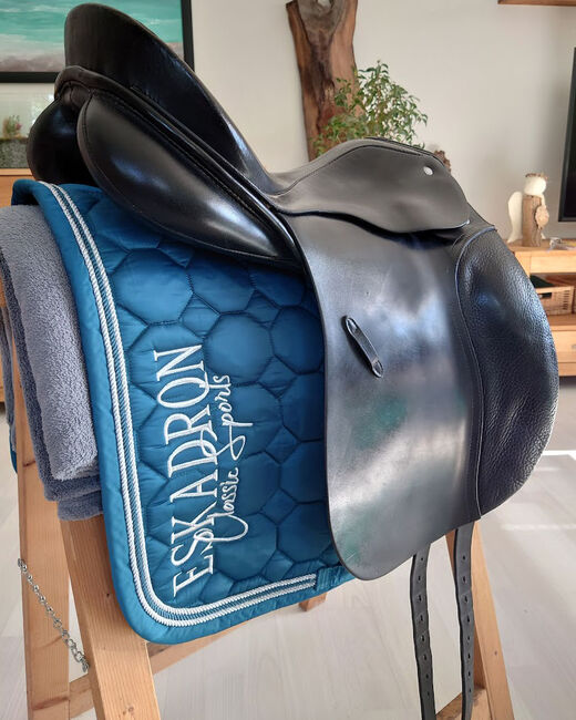 Passier A Tempi Dressursattel, 17", Passier A Tempi, Janina Beilfuß, Dressage Saddle, Ahrensbök, Image 4