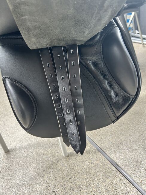 Passier Avior 17 Zoll Springsattel wie NEU !!, Passier Avior , Leonie , Jumping Saddle, Ohrdruf , Image 4