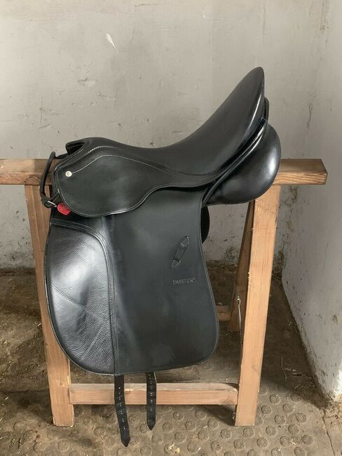 Passier Compact Dressursattel, Passier Compact, Julia Richter, Dressage Saddle, Herne