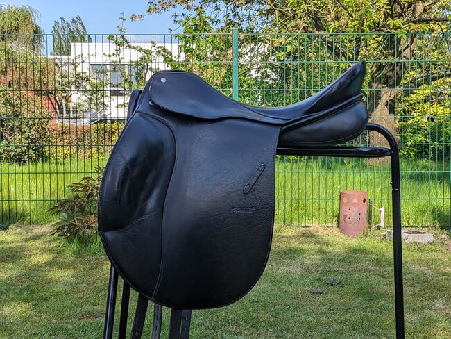 Passier Corona II zwei 2 18 Zoll schwarz, doubliertes Leder, Passier Corona ii 2 zwei, Line Backsen, Dressage Saddle, Hamburg