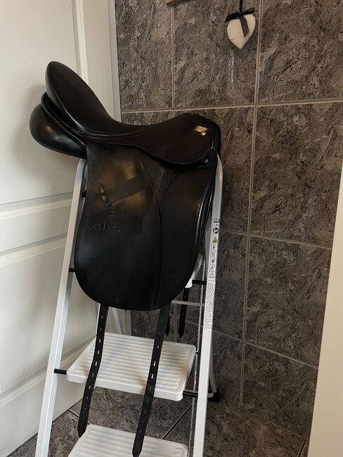 Passier Dressursattel abs 17‘‘ Schwarz, Passier abs, Lara Jendritza, Dressage Saddle, Borken