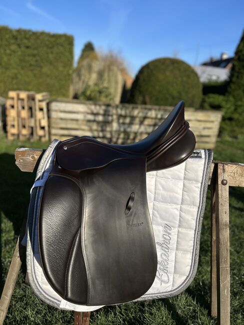 Passier Dressursattel GG extra in braun, Passier Grand Gilbert extra, Sara Pöppelmann, Dressage Saddle, Münster