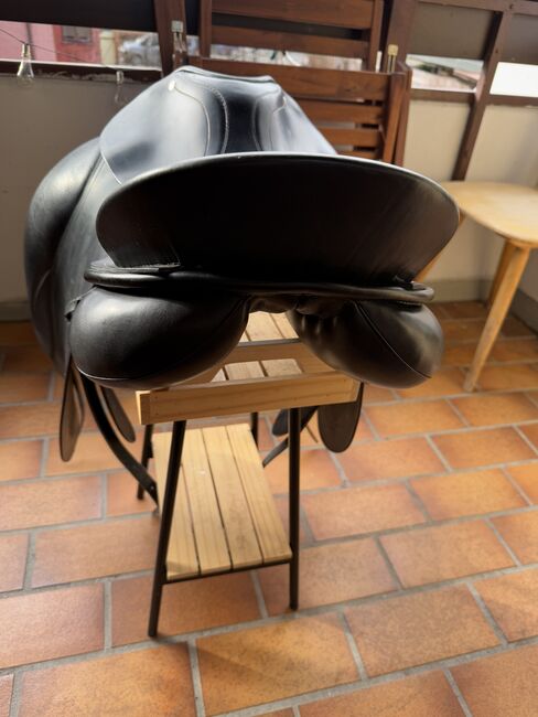 Passier GG extra Dressursattel 18, Passier GG (Grand Gilbert) extra, Jana, Dressage Saddle, Axamer Lizum, Image 4