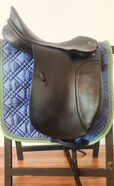 Passier Lenox 17 Zoll Dressursattel, Passier Lenox, Tamara, Dressage Saddle, Wiesbaden, Image 6